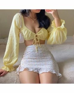 Kameli Boutique Summertime Floral Mini Skirt -Kameli Boutique - shop image 70570368 04af 4856 bc7a 49ffcc98e324 800x