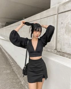 Kameli Boutique Gemma Crop Blouse - Green -Kameli Boutique - shop image f4e5c1bc 156d 473c 821d 8baa738d0f74 800x